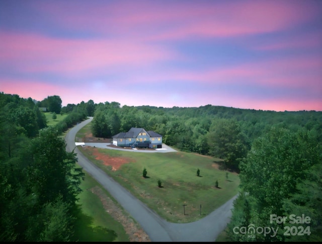 view of aerial view at dusk