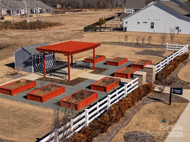 view of yard featuring a pergola