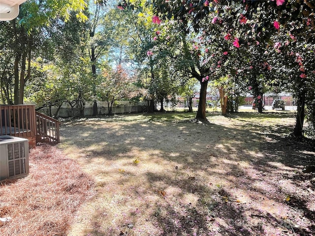 view of yard featuring cooling unit