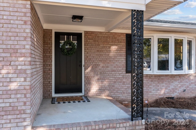 view of entrance to property