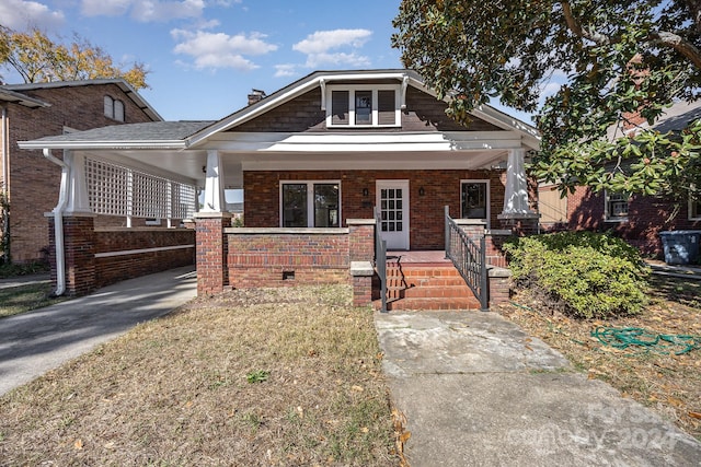 view of front of property with covered porch