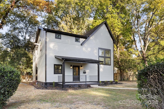 view of front of home featuring a porch