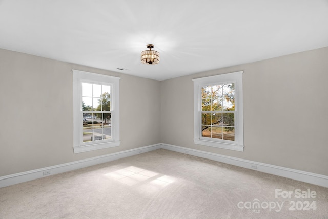 view of carpeted spare room