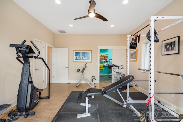 exercise area featuring visible vents, baseboards, a ceiling fan, and recessed lighting