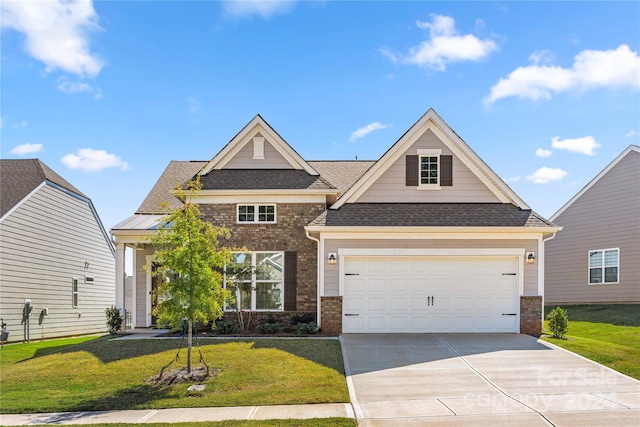 craftsman inspired home with a front yard