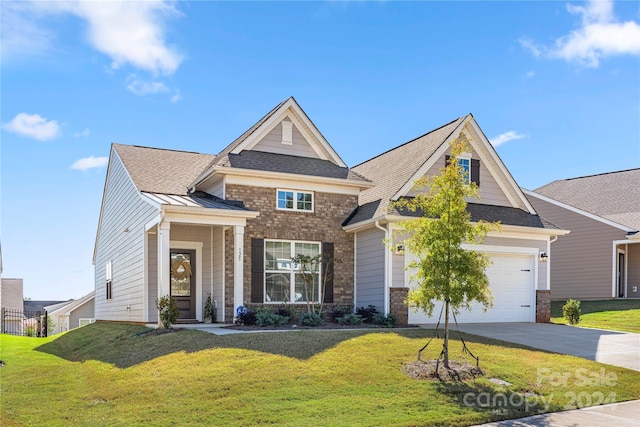 craftsman inspired home with a front yard