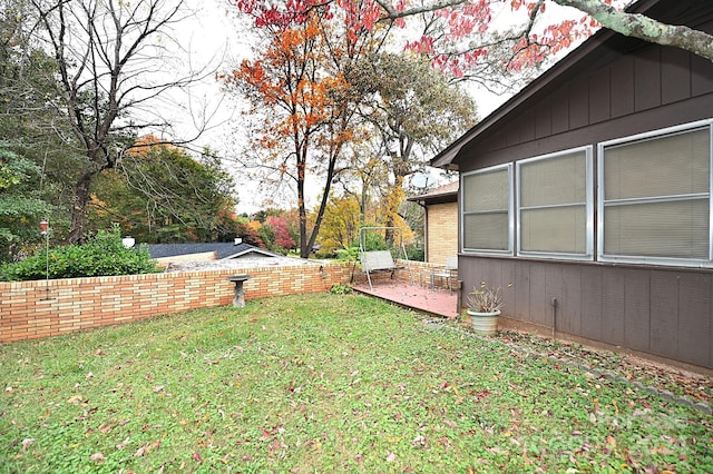 view of yard with a patio