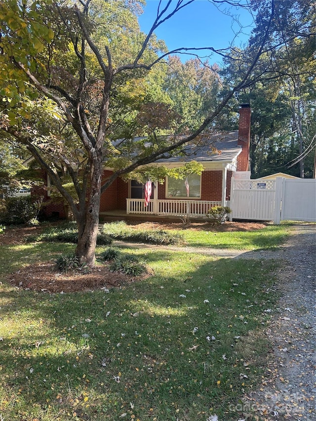 3238 Campbell Dr, Charlotte, NC 28205 - view of yard featuring a porch