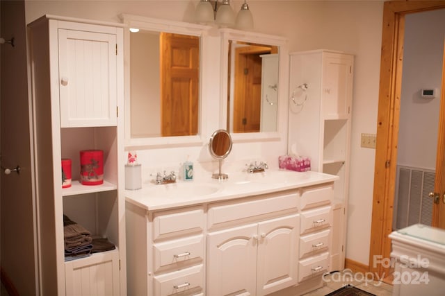 bathroom featuring vanity