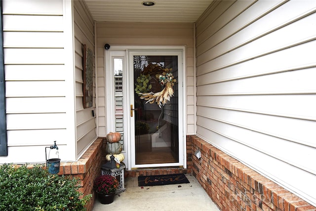 view of property entrance