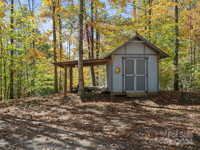 Listing photo 3 for 99999 Badger Trl, Weaverville NC 28787