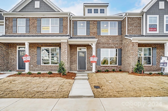 view of townhome / multi-family property