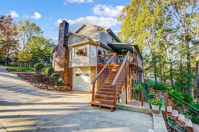 view of front of home featuring a garage