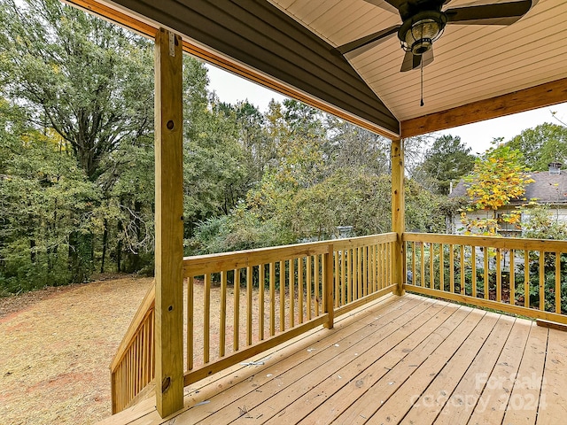 deck with ceiling fan