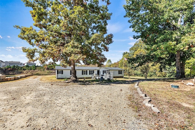 view of front of property