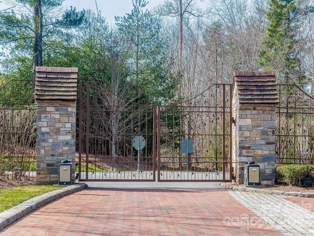 114 Lochstead Ct Unit 409, Asheville, NC 28803 - photo 2