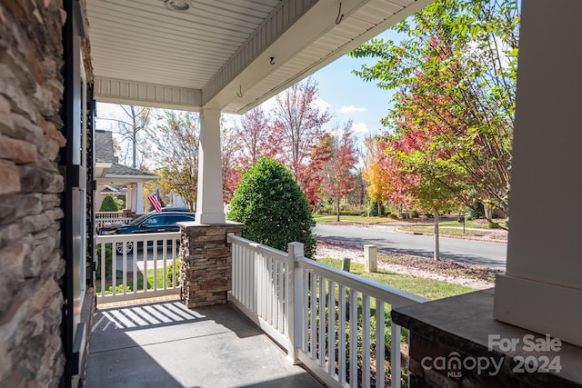 balcony with a porch