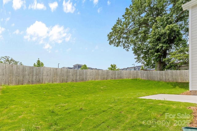 2304 Catalina Ave, Charlotte, NC 28206 - view of yard featuring a fenced backyard