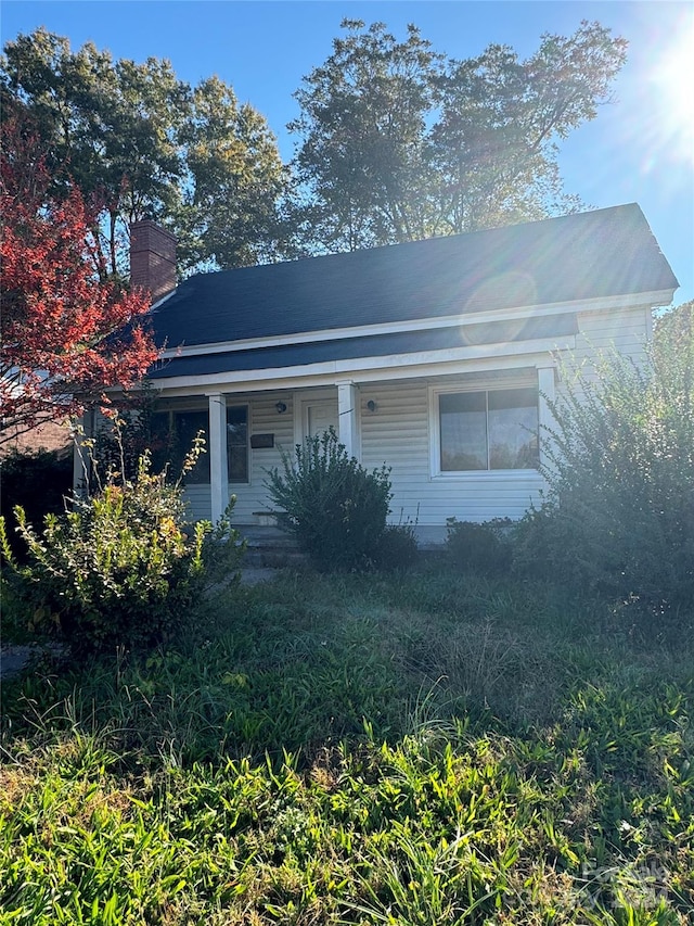 view of front of house