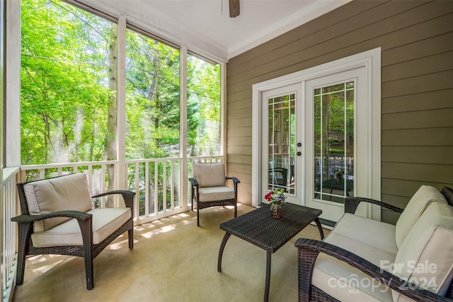 sunroom with a healthy amount of sunlight