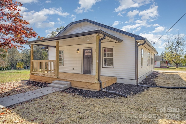 view of front of house with a porch