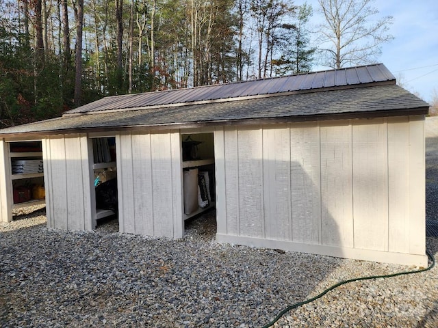 view of outbuilding