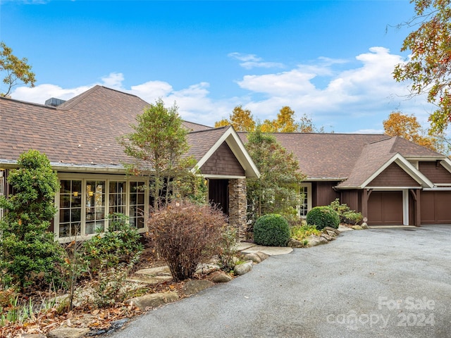 view of front of home featuring a garage