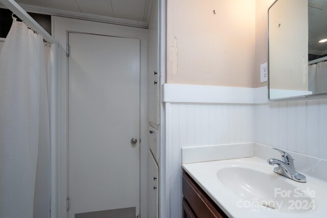 24947 Nc-24/27 Hwy, Albemarle, NC 28001 - bathroom featuring vanity and curtained shower