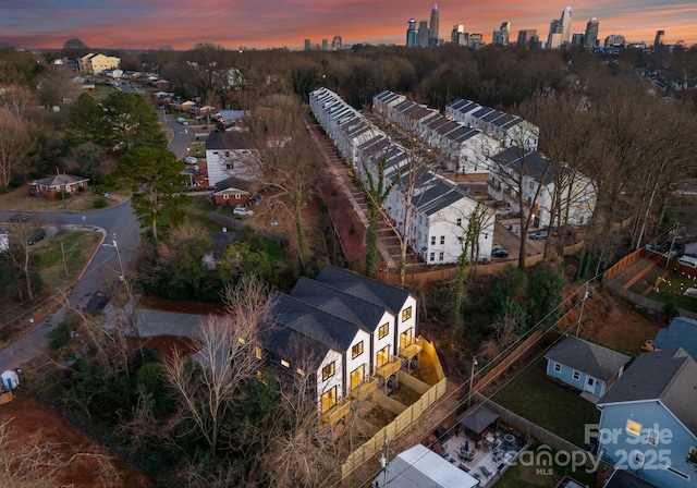 view of aerial view at dusk