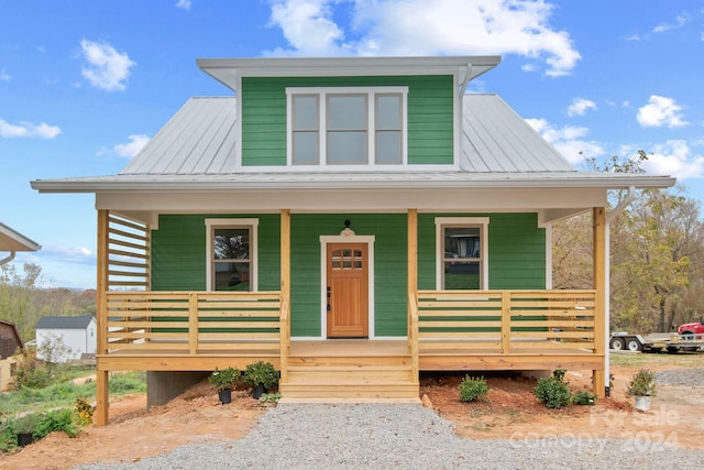 view of front of property with covered porch