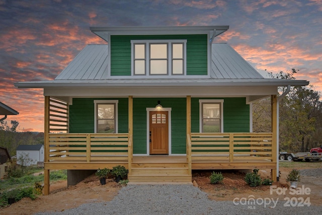 view of front facade featuring covered porch