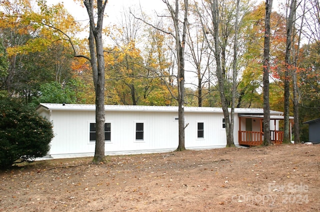 view of side of property