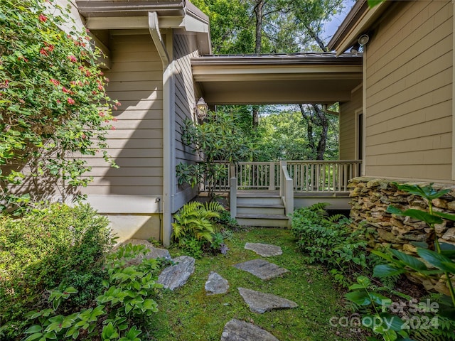 exterior space featuring a deck