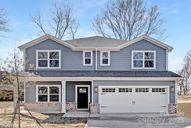 view of front facade featuring a garage