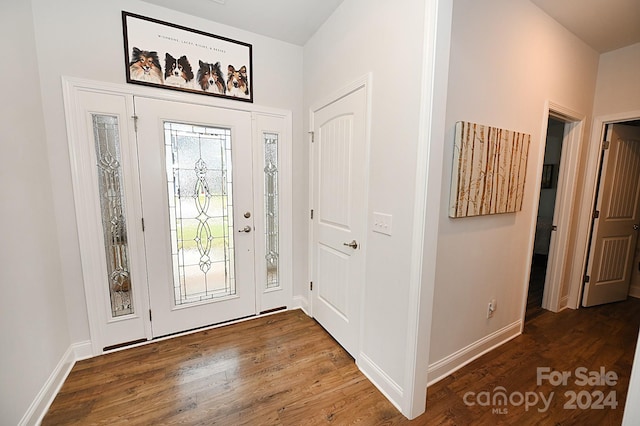 entryway featuring dark hardwood / wood-style floors