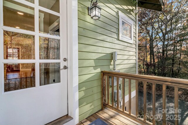 view of exterior entry