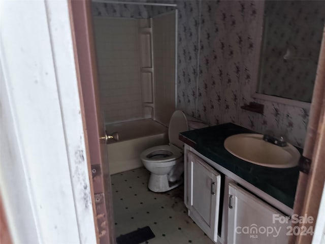 full bathroom featuring vanity, toilet, and bathing tub / shower combination