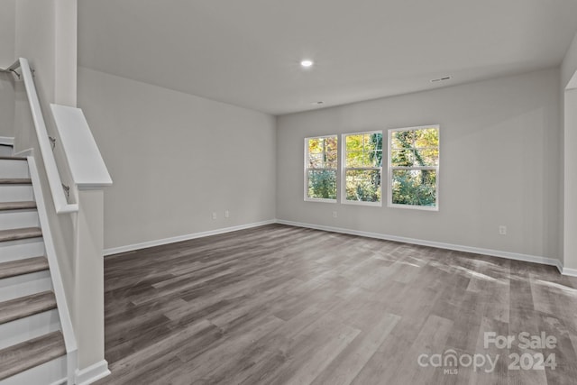 empty room featuring hardwood / wood-style floors