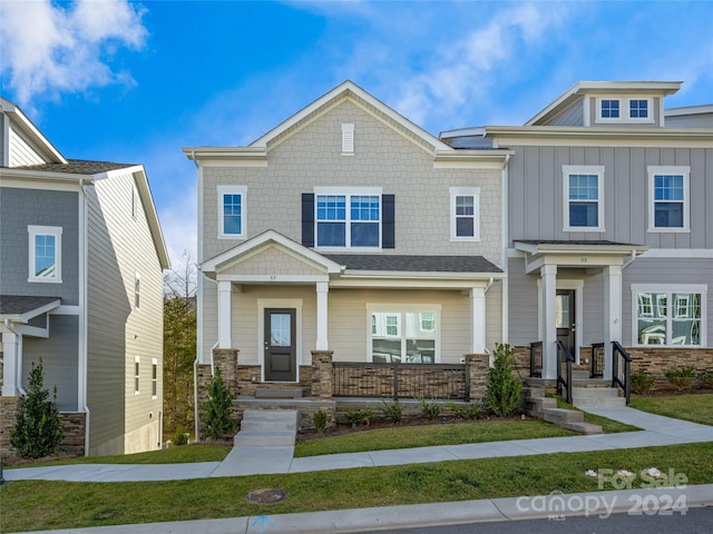 craftsman inspired home with a porch