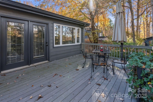 view of wooden deck