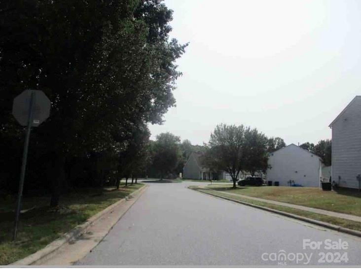 1905 9th Dr SE Unit 95, Hickory, NC 28602 - photo 3
