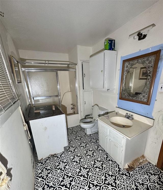 full bathroom with shower / bathing tub combination, vanity, and toilet