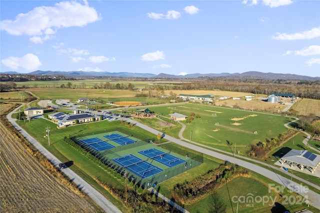 bird's eye view with a mountain view