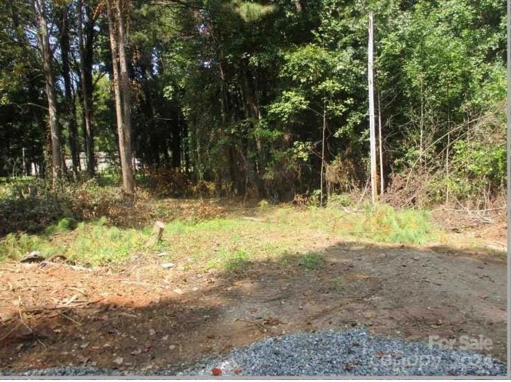 115 Woodberry Dr, Cherryville, NC 28021