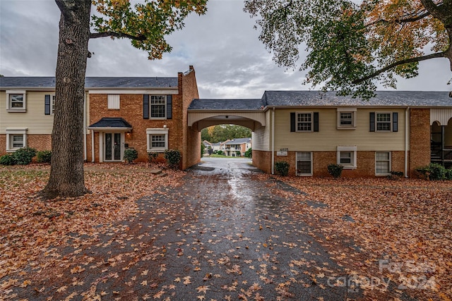 view of front of house with a carport