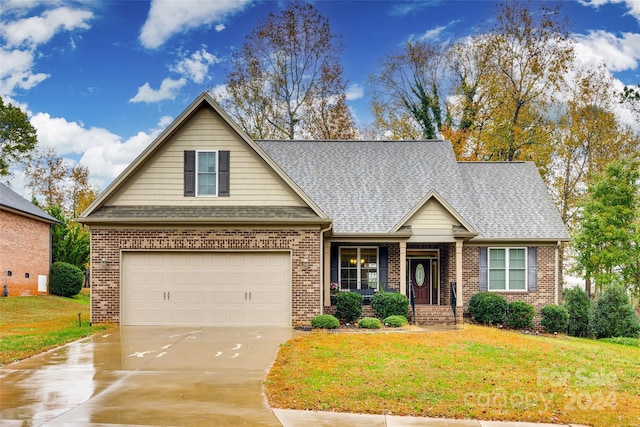 view of front of house featuring a front yard