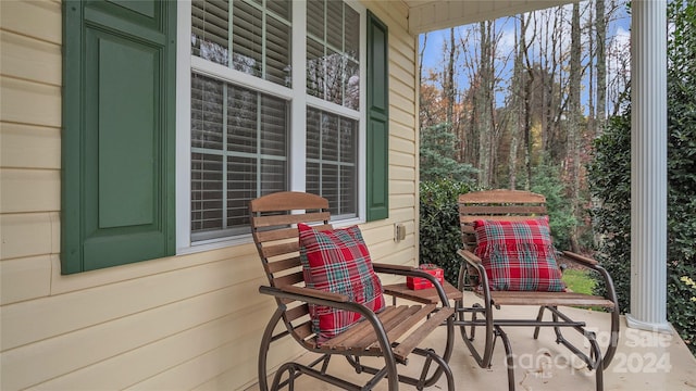 exterior space featuring a porch