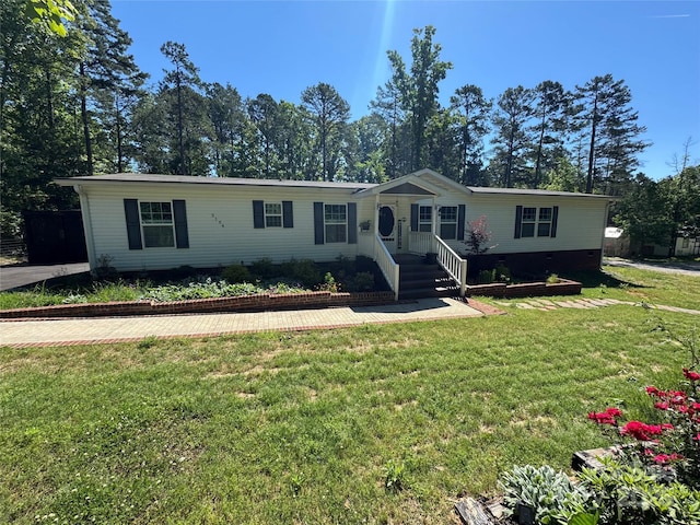 2164 Mission Rd, York, SC 29745 - manufactured / mobile home with a front lawn and crawl space