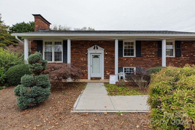 view of front facade with a porch