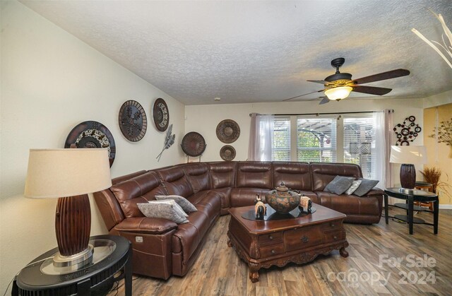 12413 Stowe Acres Dr, Charlotte, NC 28262 - photo 5